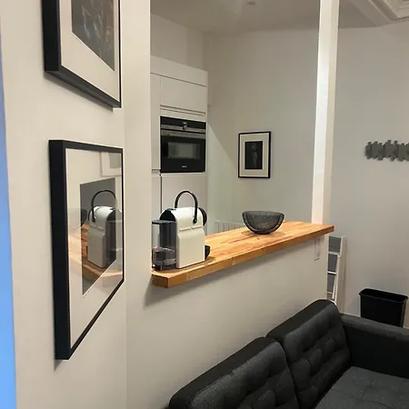 Magnifique Au Coeur Du 8e Daire Paris
