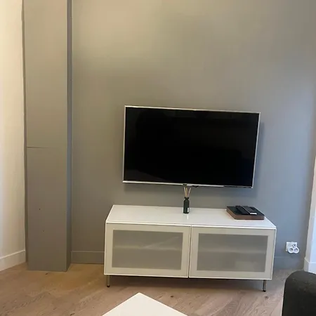 Daire Magnifique Au Coeur Du 8e