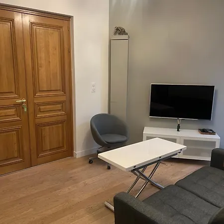 Magnifique Au Coeur Du 8e Lejlighed