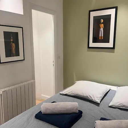 Magnifique Au Coeur Du 8e Lejlighed