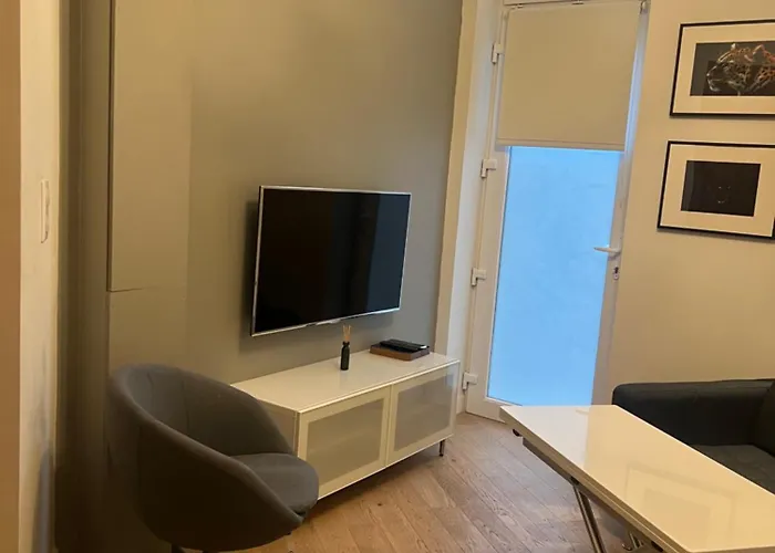 Magnifique Au Coeur Du 8e アパート *