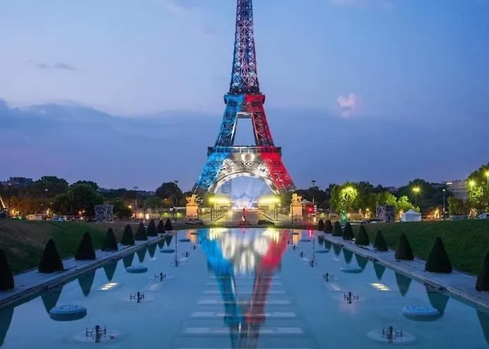 Magnifique Au Coeur Du 8e パリ